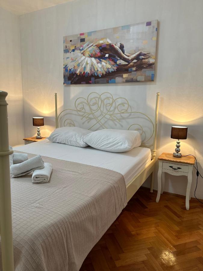 Guest House Allineeddubrovnik Choose Between Double Room Or Penthouse Or Studio Apartments Free Parking Buitenkant foto